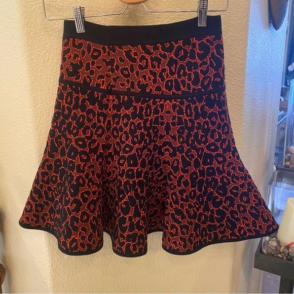 A.L.C. Ellington Red Black Wool Cashmere Leopard Animal Print Knit Skirt Size XS - Picture 3 of 5